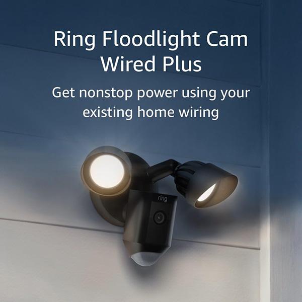 Ring Floodlight Cam Wired Plus with motion-activated 1080p HD video - Black (2021 release)